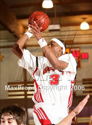 Thumbnail 1 in Ocean View vs. Harvard-Westlake (Ocean View TOC) photogallery.