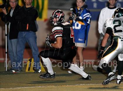 Thumbnail 3 in Canyon vs. Hart photogallery.