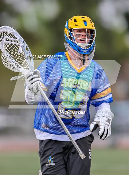 Thumbnail 3 in Agoura @ Crespi photogallery.