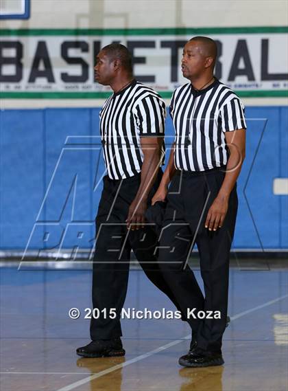 Thumbnail 3 in University vs. Fremont (MLK Showcase) photogallery.