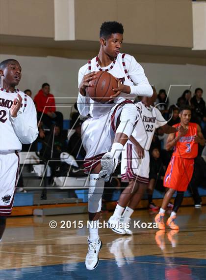 Thumbnail 2 in University vs. Fremont (MLK Showcase) photogallery.