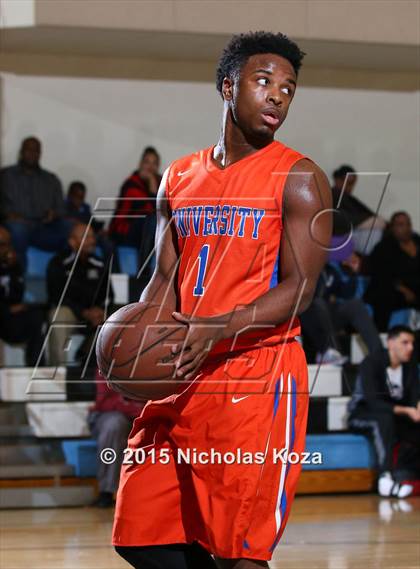 Thumbnail 2 in University vs. Fremont (MLK Showcase) photogallery.
