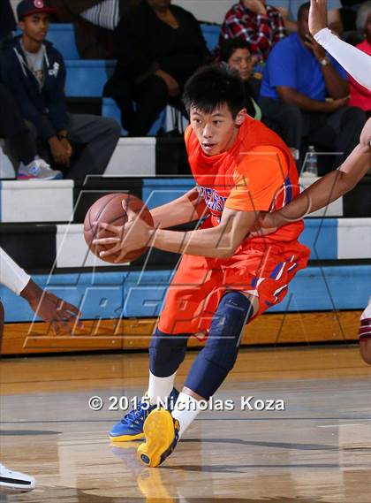 Thumbnail 3 in University vs. Fremont (MLK Showcase) photogallery.