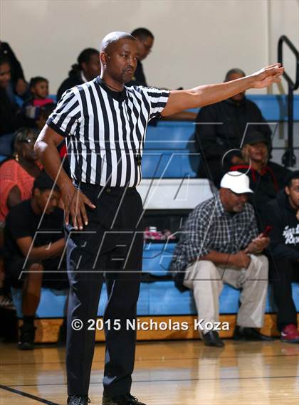 Thumbnail 2 in University vs. Fremont (MLK Showcase) photogallery.