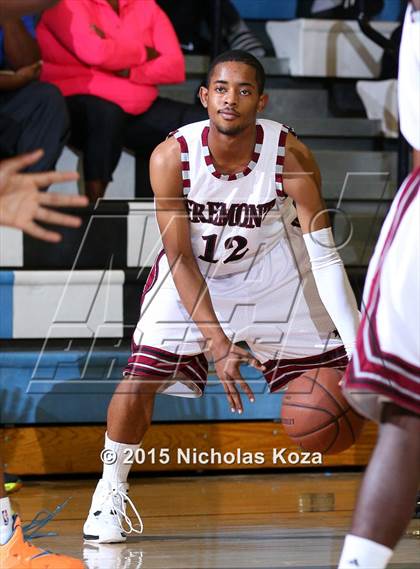 Thumbnail 3 in University vs. Fremont (MLK Showcase) photogallery.