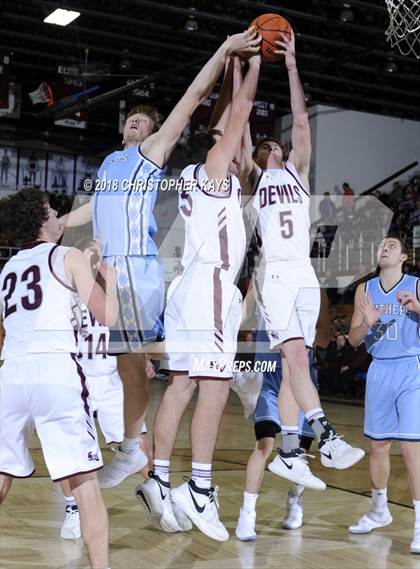 Thumbnail 2 in Pinckneyville vs Sesser-Valier (Benton Invitational Tournament) photogallery.
