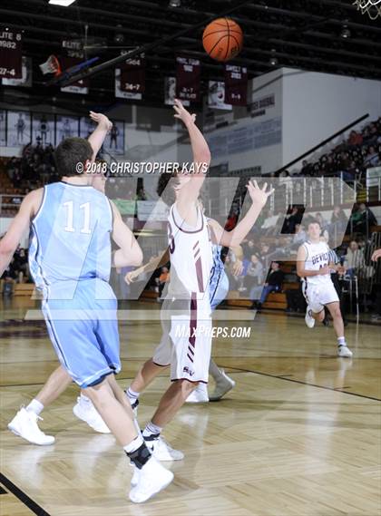 Thumbnail 1 in Pinckneyville vs Sesser-Valier (Benton Invitational Tournament) photogallery.