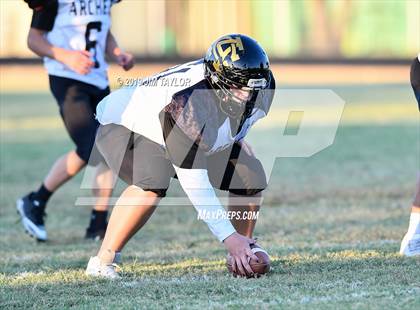 Thumbnail 2 in Archer City @ Santo photogallery.