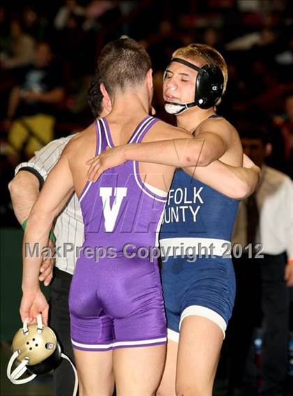 Thumbnail 3 in NYSPHSAA Championships  (D1 Wrestleback 3/4th Place) photogallery.