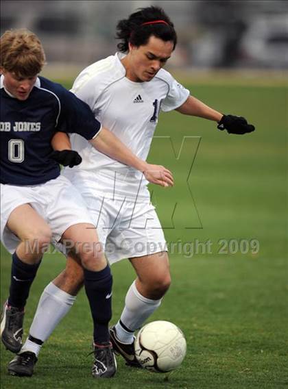 Thumbnail 2 in Bob Jones @ Huntsville photogallery.