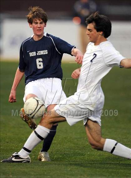 Thumbnail 3 in Bob Jones @ Huntsville photogallery.