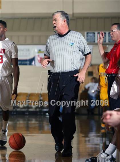 Thumbnail 3 in St. Frances Academy vs Milton (City of Palms Classic) photogallery.