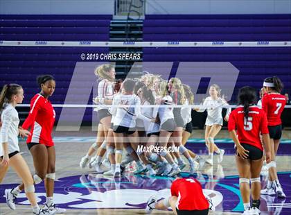 Thumbnail 1 in Santa Fe vs. Lake Highland Prep (FHSAA 4A Final) photogallery.