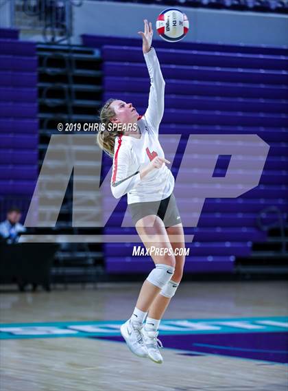 Thumbnail 1 in Santa Fe vs. Lake Highland Prep (FHSAA 4A Final) photogallery.