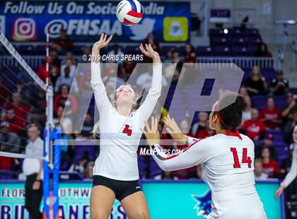Thumbnail 3 in Santa Fe vs. Lake Highland Prep (FHSAA 4A Final) photogallery.