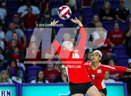 Thumbnail 1 in Santa Fe vs. Lake Highland Prep (FHSAA 4A Final) photogallery.