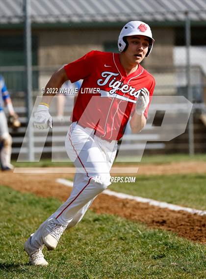 Thumbnail 3 in Beechwood @ Newport Central Catholic photogallery.