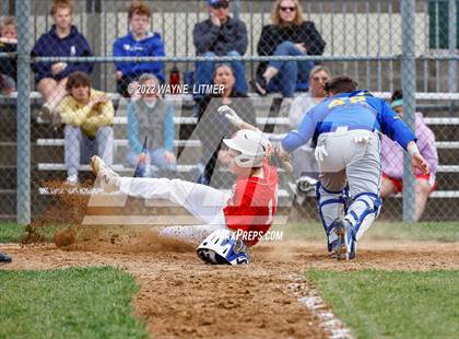 Thumbnail 1 in Beechwood @ Newport Central Catholic photogallery.