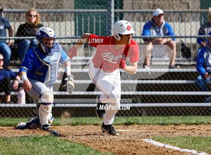 Thumbnail 1 in Beechwood @ Newport Central Catholic photogallery.