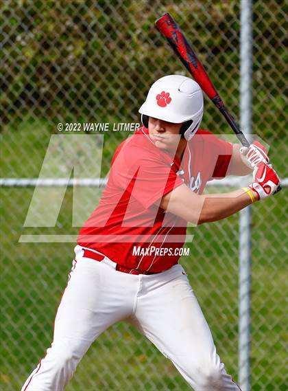 Thumbnail 1 in Beechwood @ Newport Central Catholic photogallery.