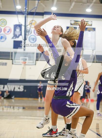 Thumbnail 3 in Ben Davis vs. Mt. Vernon (IHSAA 4A Regional Semifinal) photogallery.