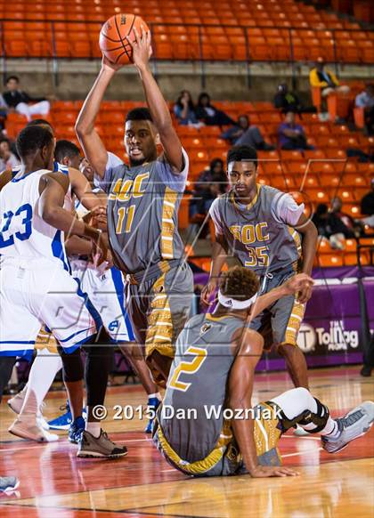Thumbnail 3 in South Oak Cliff @ Dunbar (DFW Basketball Challenge) photogallery.