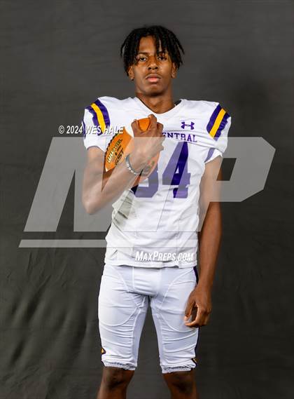 Thumbnail 2 in DeSoto Central (Team and Individual) photogallery.