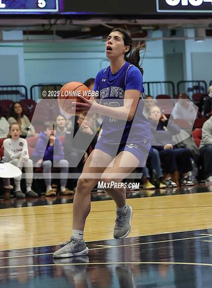 Thumbnail 2 in Hendrick Hudson vs Pelham Memorial (NYSPHSAA Section 1 Class A Semifinal) photogallery.
