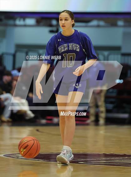 Thumbnail 3 in Hendrick Hudson vs Pelham Memorial (NYSPHSAA Section 1 Class A Semifinal) photogallery.