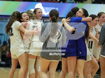Thumbnail 3 in Hendrick Hudson vs Pelham Memorial (NYSPHSAA Section 1 Class A Semifinal) photogallery.