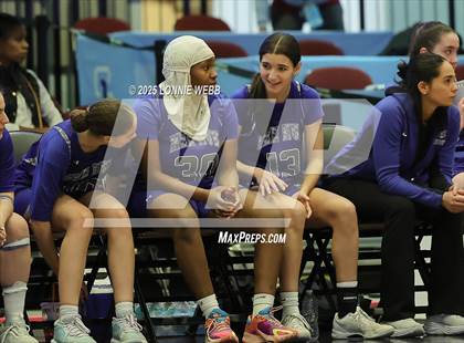 Thumbnail 2 in Hendrick Hudson vs Pelham Memorial (NYSPHSAA Section 1 Class A Semifinal) photogallery.