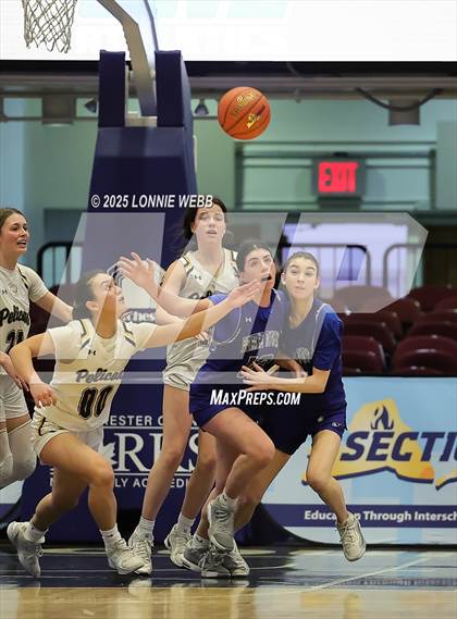 Thumbnail 1 in Hendrick Hudson vs Pelham Memorial (NYSPHSAA Section 1 Class A Semifinal) photogallery.