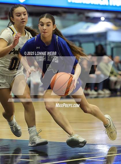 Thumbnail 2 in Hendrick Hudson vs Pelham Memorial (NYSPHSAA Section 1 Class A Semifinal) photogallery.