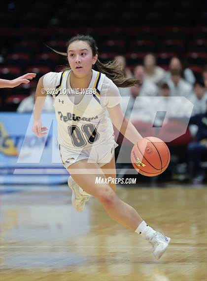Thumbnail 1 in Hendrick Hudson vs Pelham Memorial (NYSPHSAA Section 1 Class A Semifinal) photogallery.