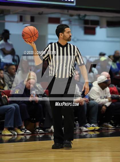 Thumbnail 1 in Hendrick Hudson vs Pelham Memorial (NYSPHSAA Section 1 Class A Semifinal) photogallery.
