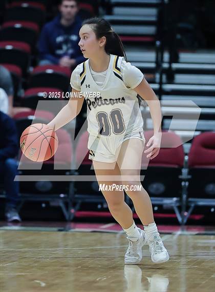 Thumbnail 1 in Hendrick Hudson vs Pelham Memorial (NYSPHSAA Section 1 Class A Semifinal) photogallery.