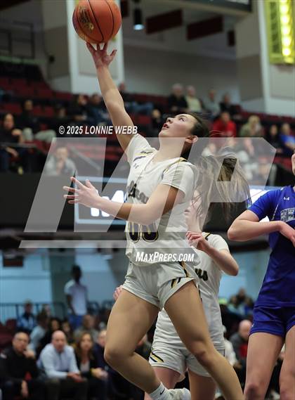 Thumbnail 3 in Hendrick Hudson vs Pelham Memorial (NYSPHSAA Section 1 Class A Semifinal) photogallery.