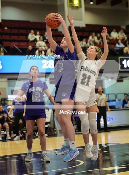 Thumbnail 3 in Hendrick Hudson vs Pelham Memorial (NYSPHSAA Section 1 Class A Semifinal) photogallery.