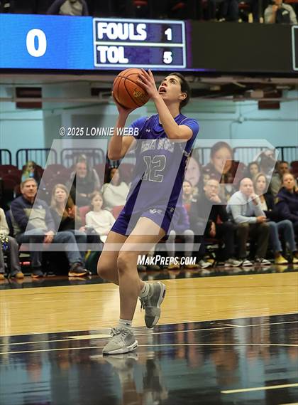 Thumbnail 2 in Hendrick Hudson vs Pelham Memorial (NYSPHSAA Section 1 Class A Semifinal) photogallery.