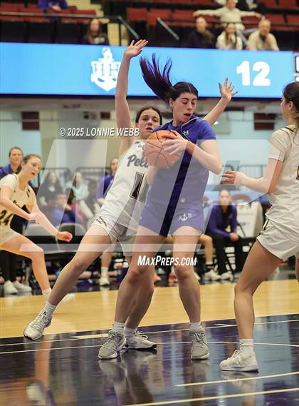 Thumbnail 3 in Hendrick Hudson vs Pelham Memorial (NYSPHSAA Section 1 Class A Semifinal) photogallery.