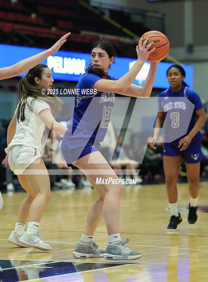 Thumbnail 2 in Hendrick Hudson vs Pelham Memorial (NYSPHSAA Section 1 Class A Semifinal) photogallery.