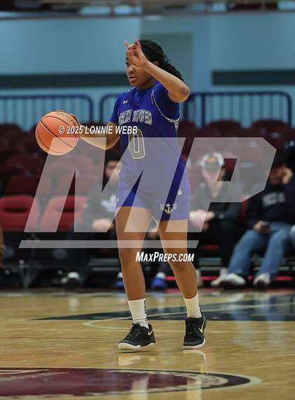 Thumbnail 1 in Hendrick Hudson vs Pelham Memorial (NYSPHSAA Section 1 Class A Semifinal) photogallery.