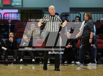 Thumbnail 3 in Hendrick Hudson vs Pelham Memorial (NYSPHSAA Section 1 Class A Semifinal) photogallery.