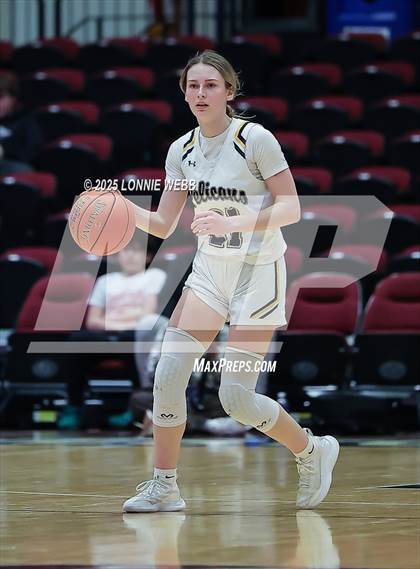 Thumbnail 2 in Hendrick Hudson vs Pelham Memorial (NYSPHSAA Section 1 Class A Semifinal) photogallery.