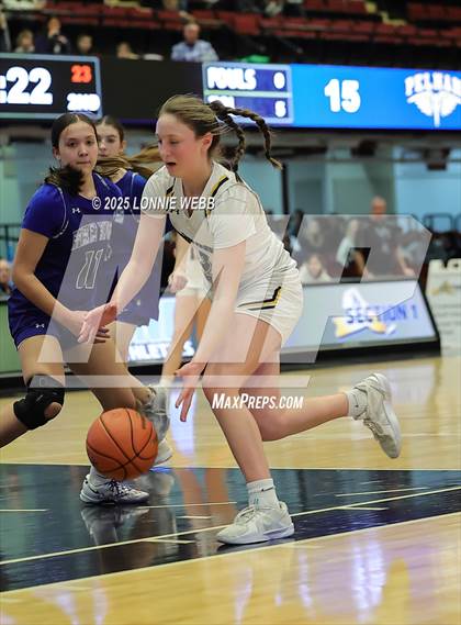 Thumbnail 2 in Hendrick Hudson vs Pelham Memorial (NYSPHSAA Section 1 Class A Semifinal) photogallery.