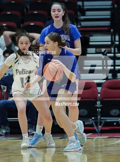 Thumbnail 3 in Hendrick Hudson vs Pelham Memorial (NYSPHSAA Section 1 Class A Semifinal) photogallery.