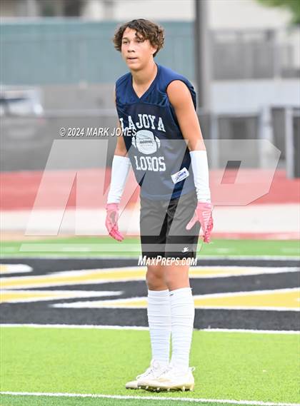 Thumbnail 2 in Deer Valley vs. La Joya Community (Goldwater 7 on 7 Tournament) photogallery.
