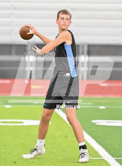 Thumbnail 2 in Deer Valley vs. La Joya Community (Goldwater 7 on 7 Tournament) photogallery.