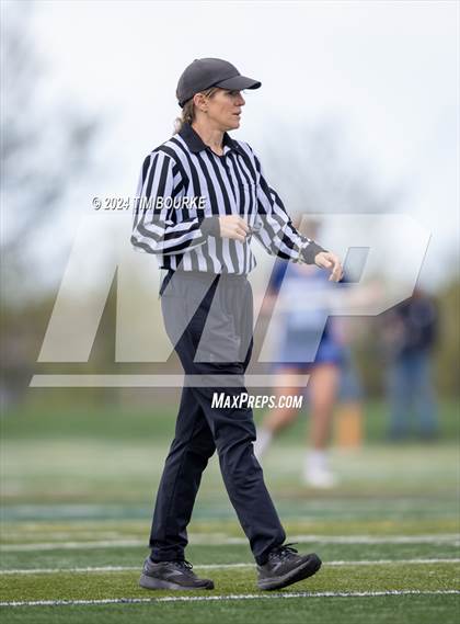 Thumbnail 2 in Ralston Valley @ ThunderRidge (CHSAA 5A Playoffs 1st Round) photogallery.