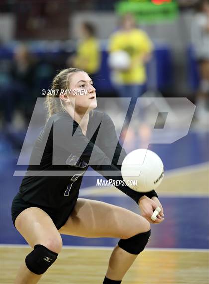 Thumbnail 3 in Yuma vs. Denver Christian (CHSAA 2A Semifinal) photogallery.